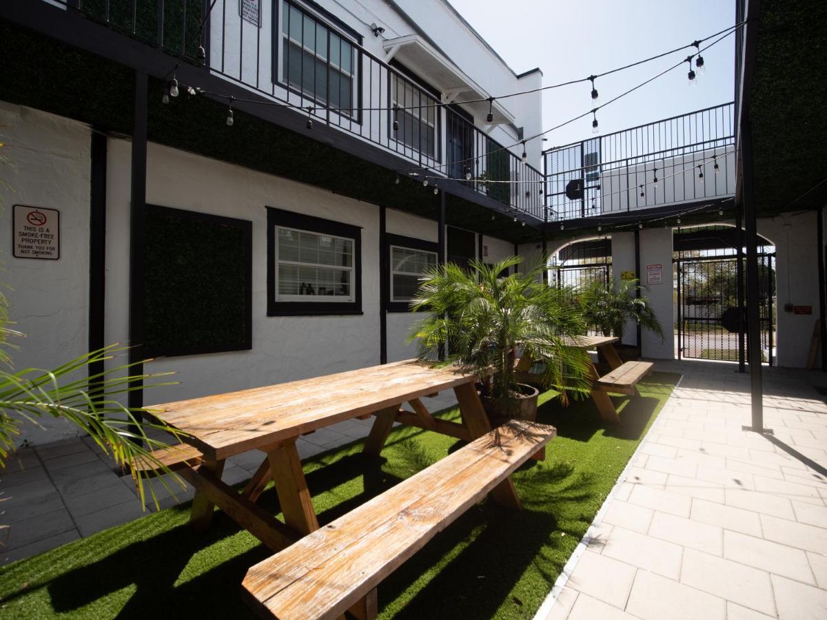 Modern Westshore Apartment 탬파 외부 사진