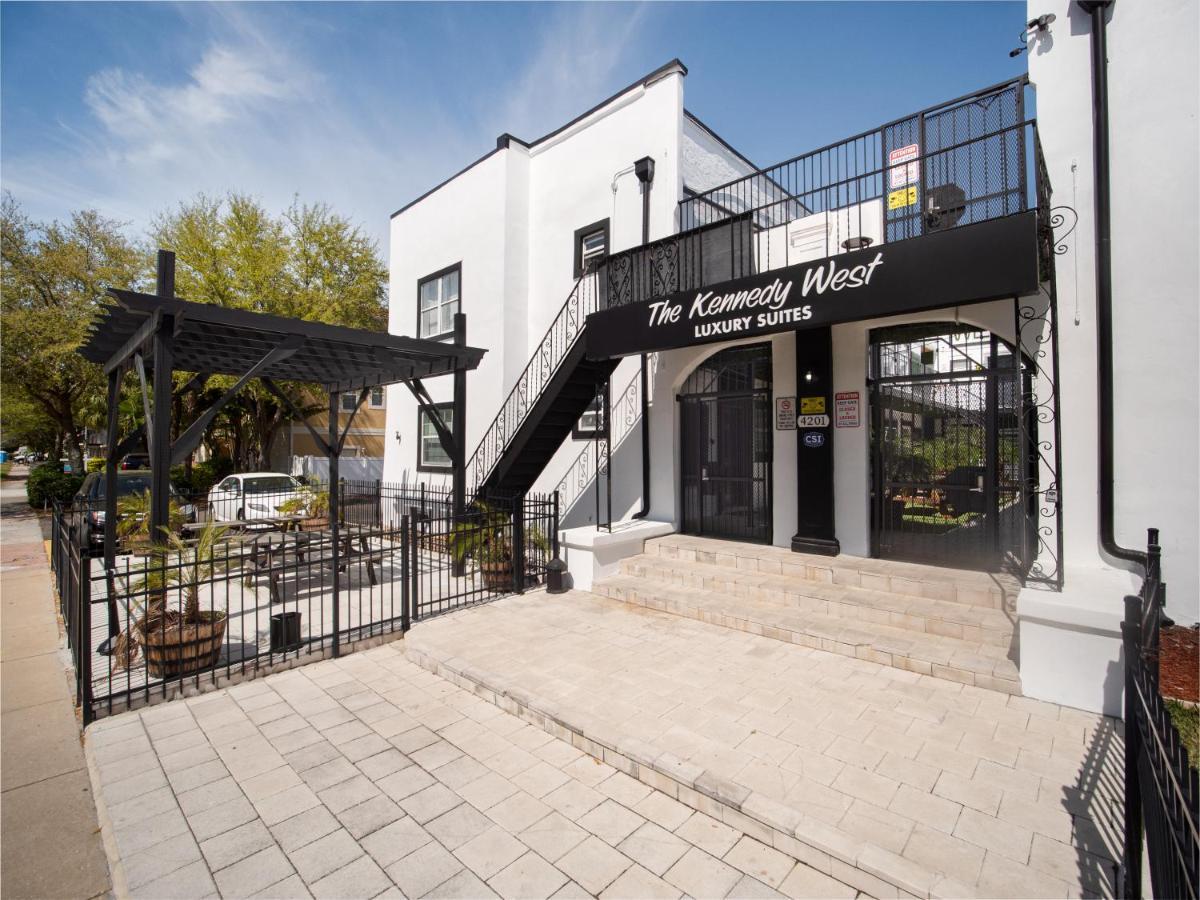 Modern Westshore Apartment 탬파 외부 사진