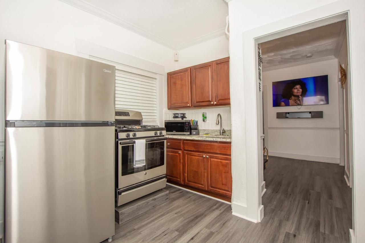 Modern Westshore Apartment 탬파 외부 사진